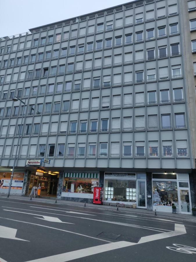 Studio Flat With Best Views Of City Apartment *